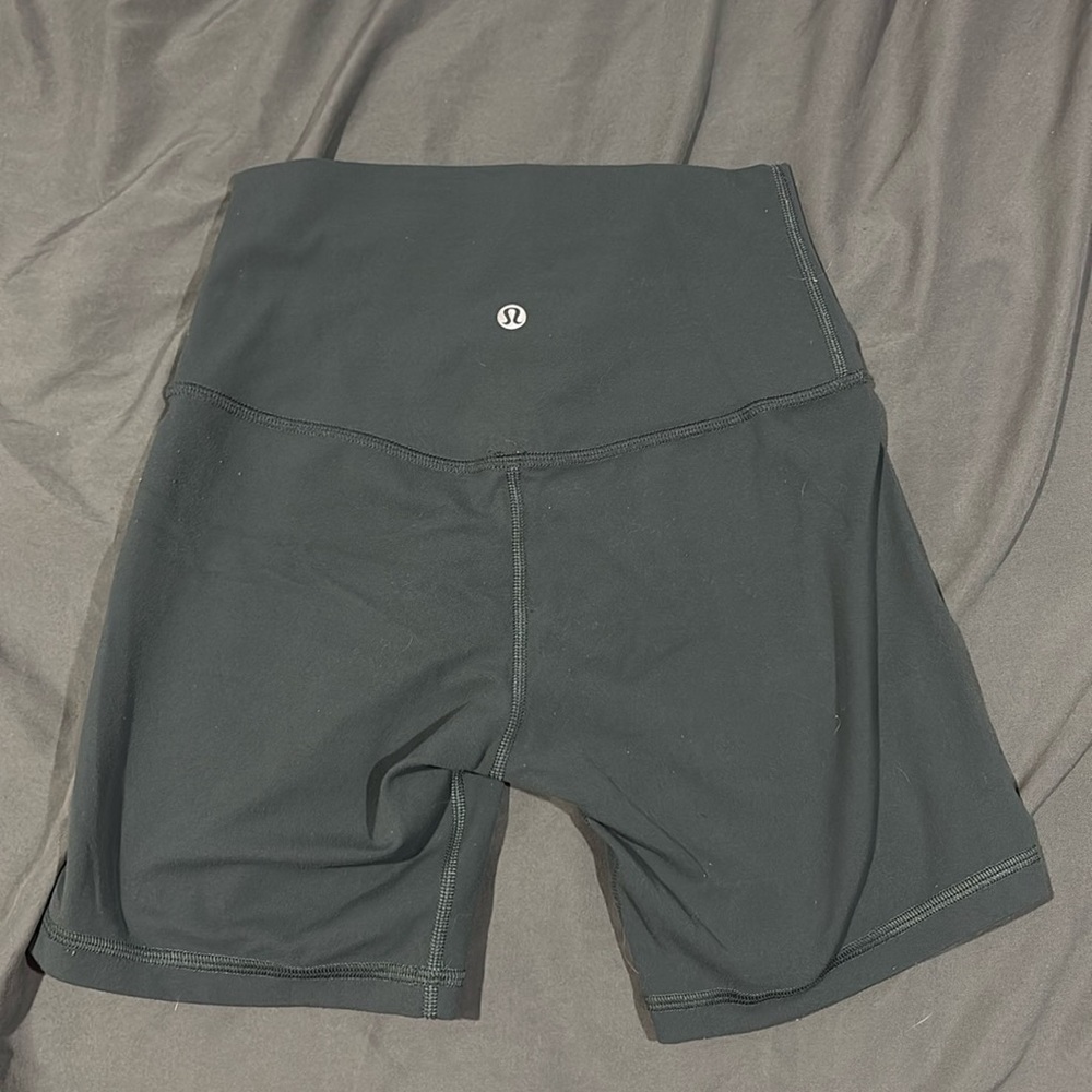 Lululemon Align 6” Shorts